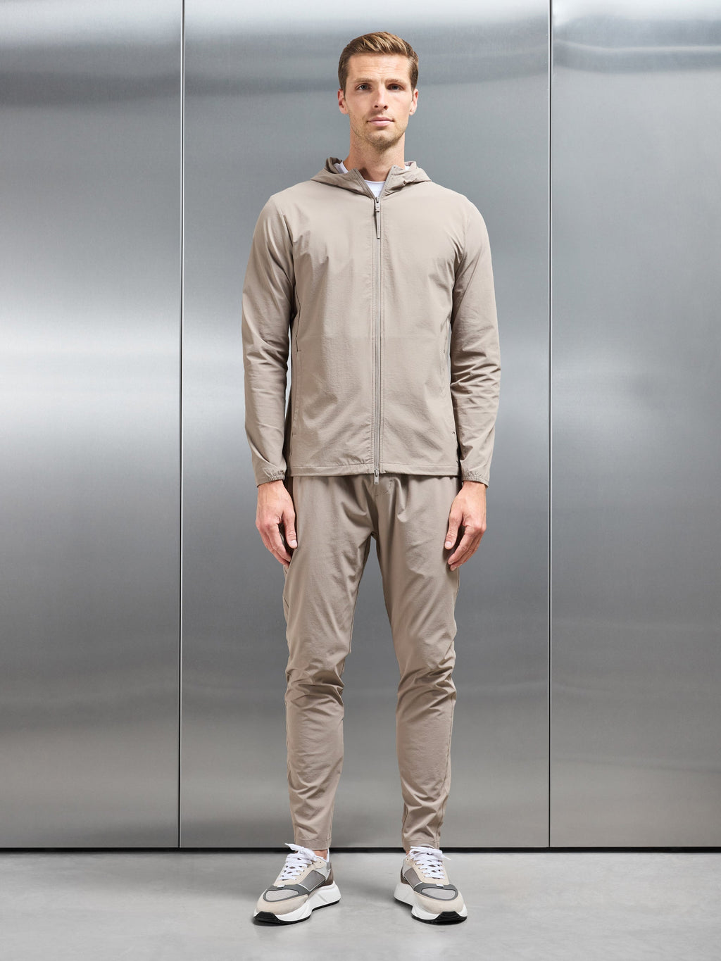 Active Technical Tapered Trackpant in Taupe