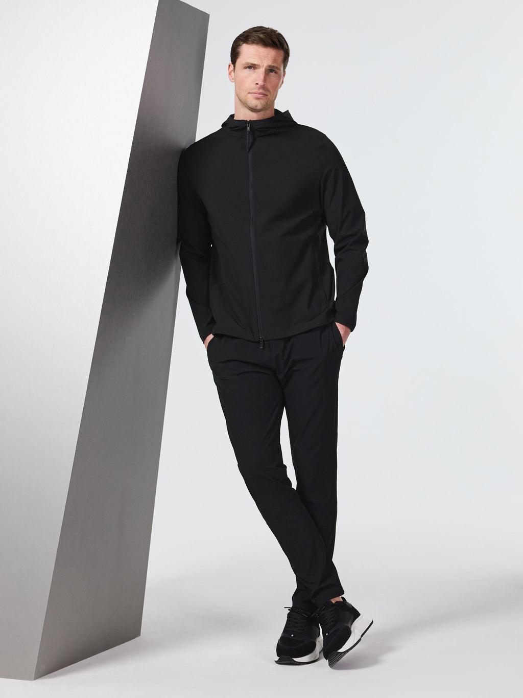Active Technical Tapered Trackpant in Black