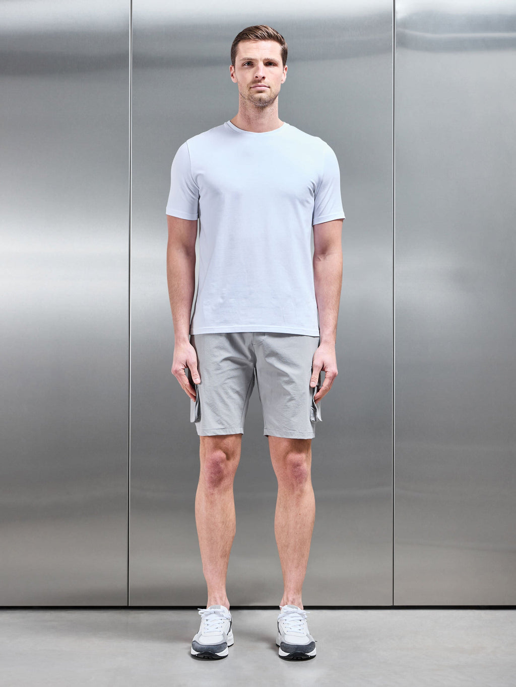 Utility Cargo Short in Mid Grey